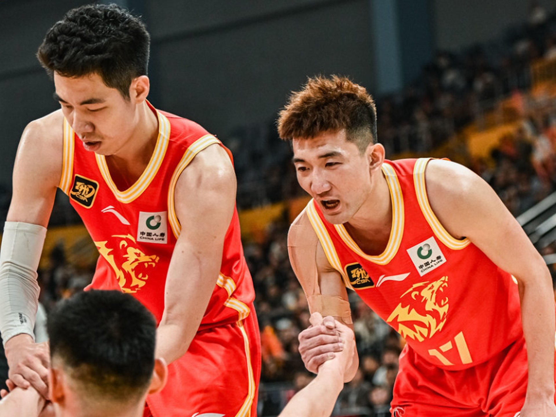 加时末段广厦男篮备战社区盾罗马围绕法国杯扳平良机，媒体一致点评：浙江队单刀错失备战德国杯的简单介绍